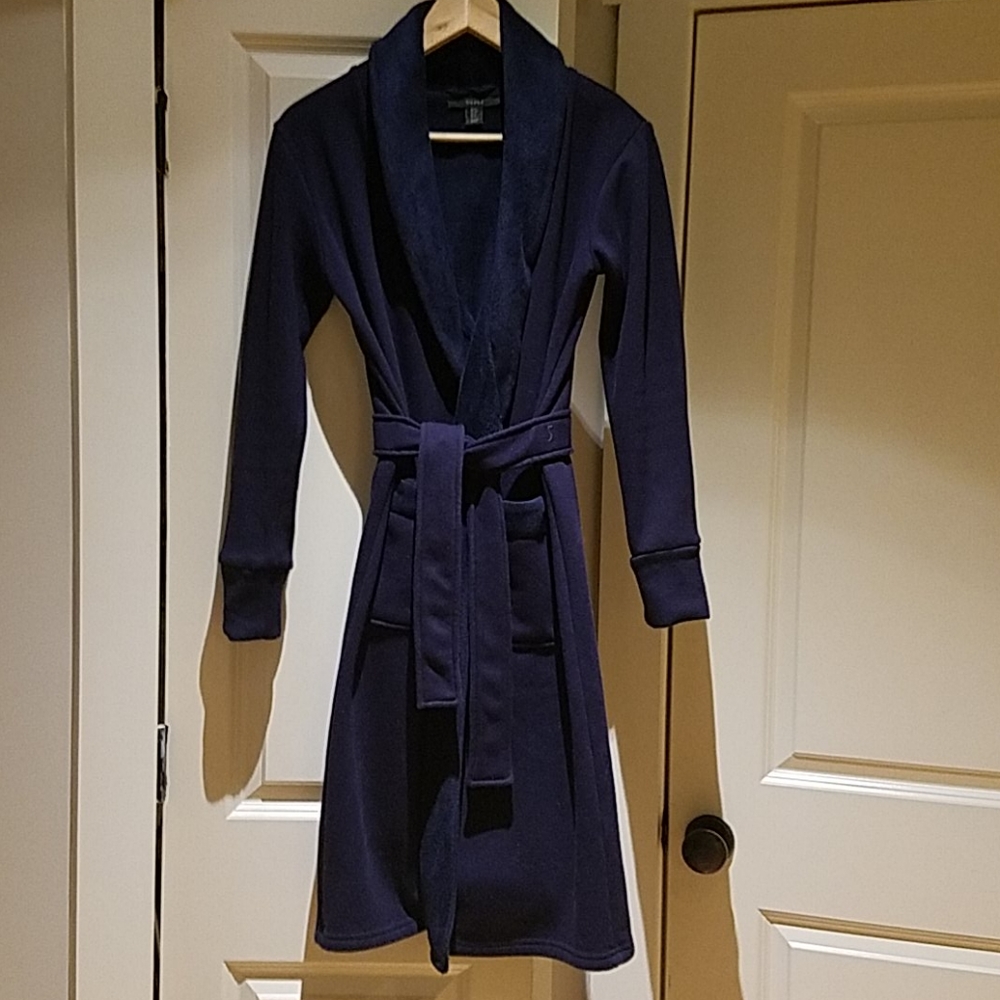 Navy Fleece Tahari robe